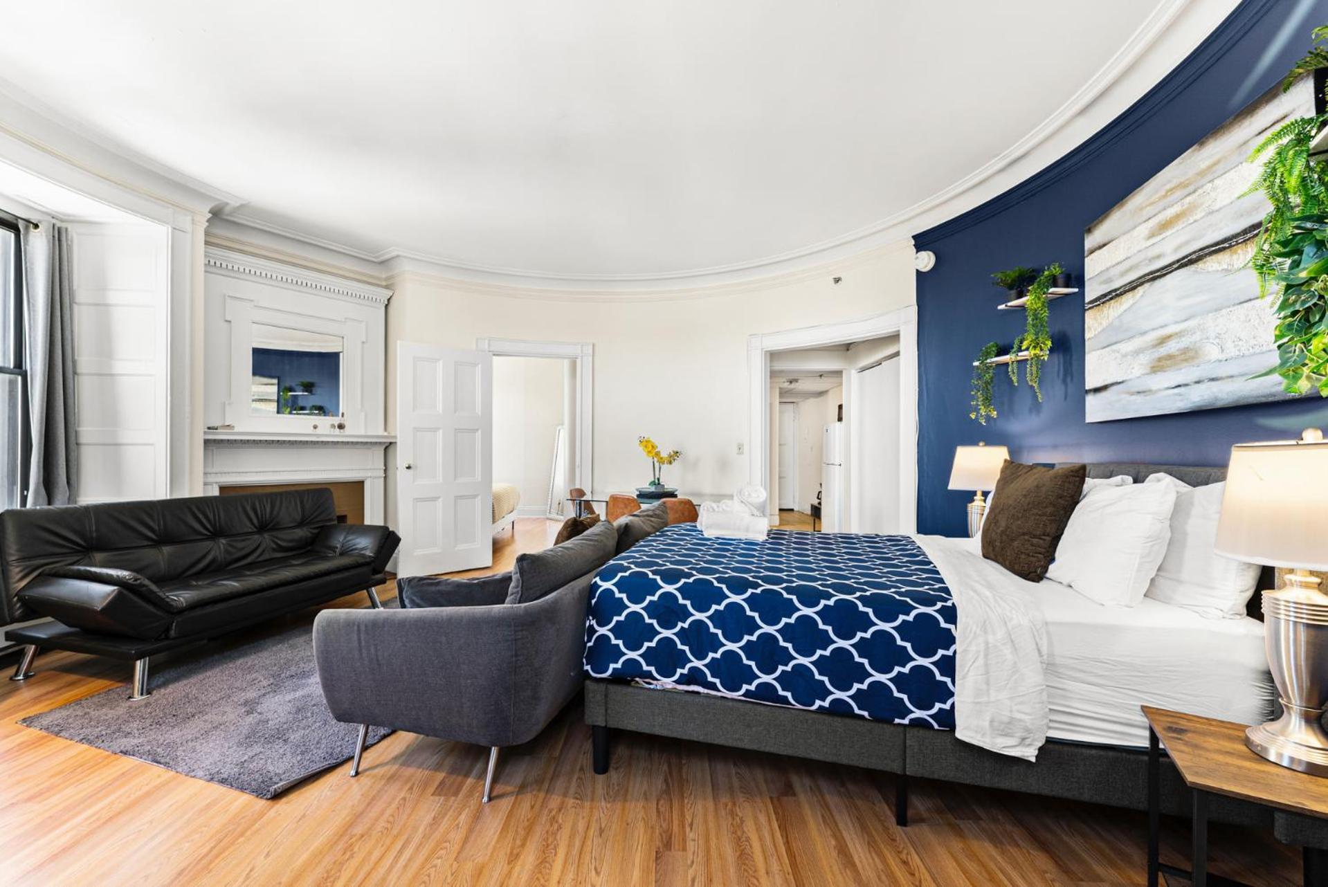 Furnished In Downtown