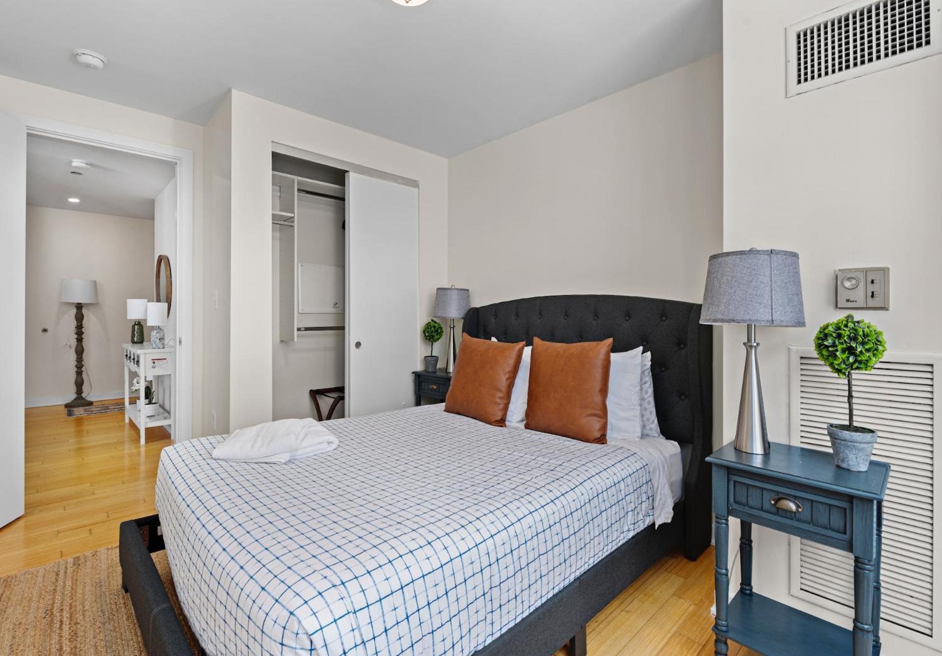 Appartamento Furnished In Downtown *