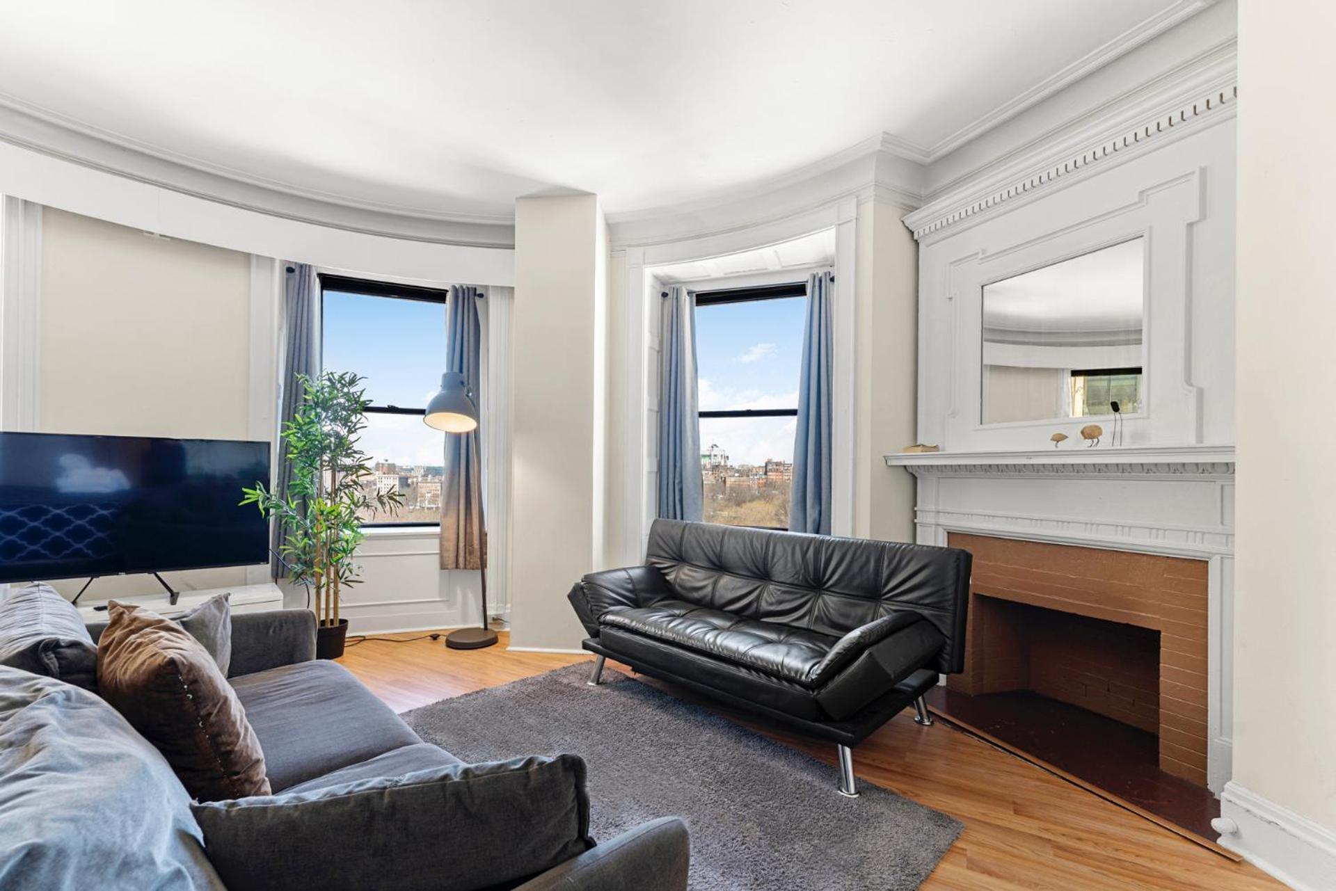 Furnished In Downtown Appartamento